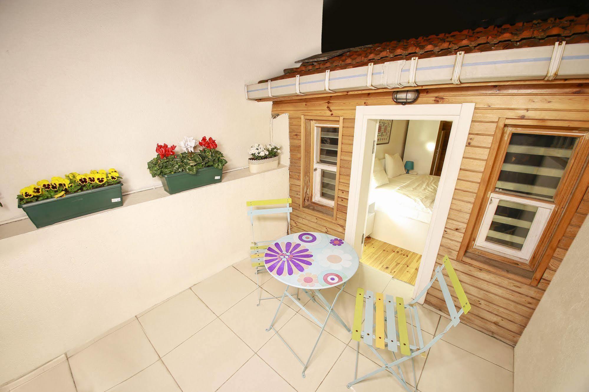 Lale Inn Ortakoey Istanbul Ngoại thất bức ảnh